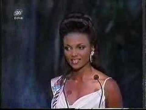 Miss World 1997 Evening Gown competition