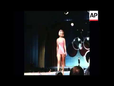SYND 9/9/69  MISS AMERICA PAGEANT