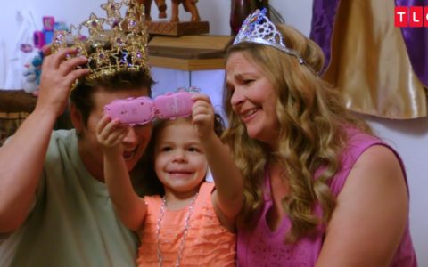 Meet Cadence: Pageant Champ and Cancer Survivor