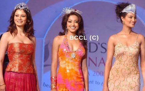 Rare pictures of Tanushree Dutta from her pageant days
